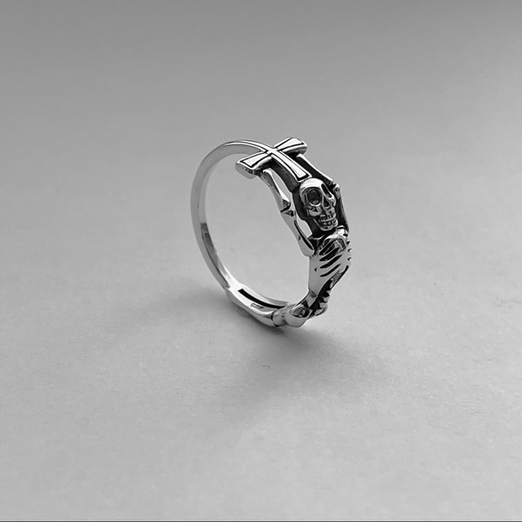 Sterling silver skeleton with cross ring, skeleton ring, cross ring, skeleton - Picture 8 of 11